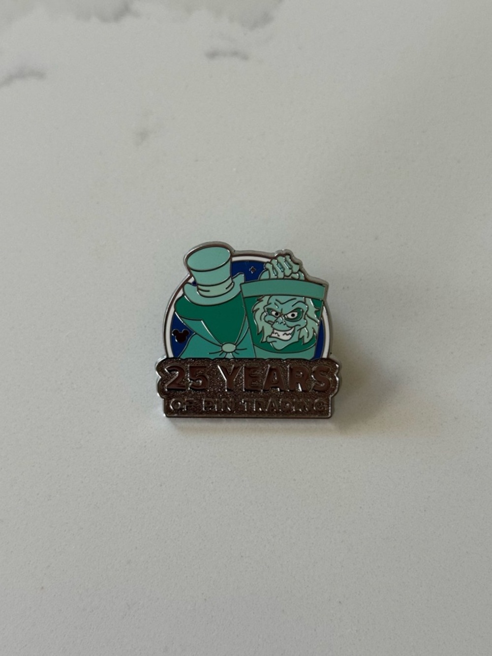 Disneyland Hidden Mickey 2025 Wave A  Haunted Mansion 25 Years Chaser Pin